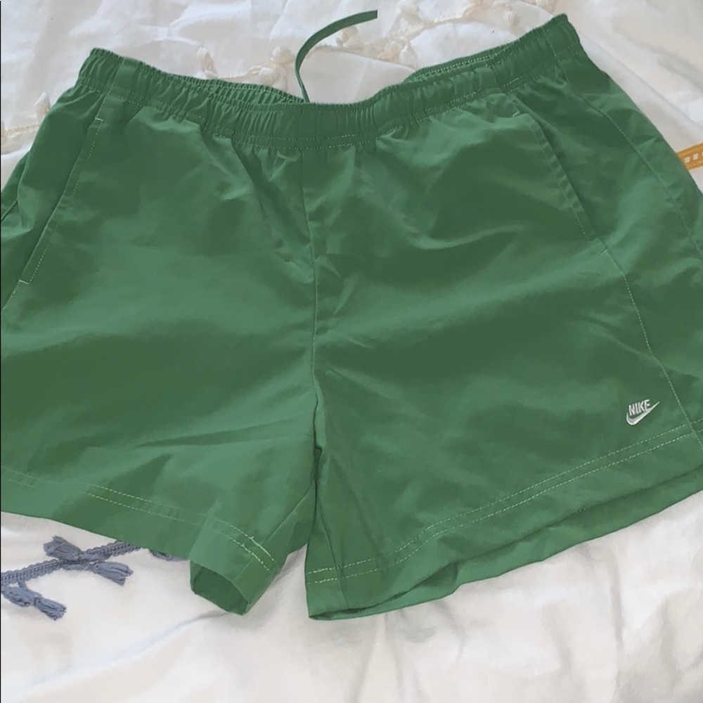 Nike Tempo Running Shorts Medium Forest Green